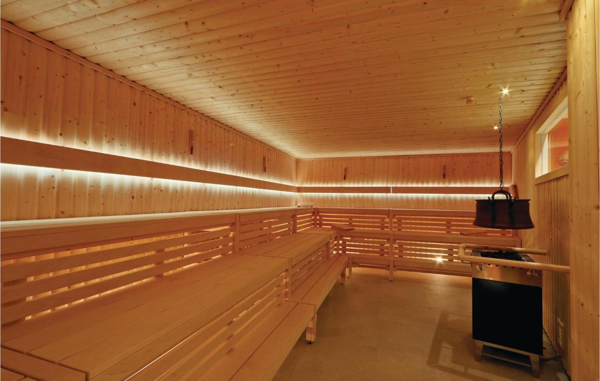 Lovely Apartment In Luebeck Travemuende With Sauna Esterno foto